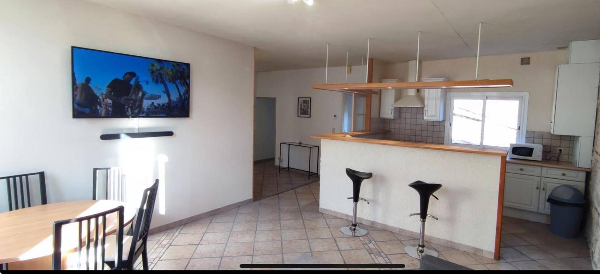 Duplex Spacieux En Hypercentre Avec Garage Prive Appartement