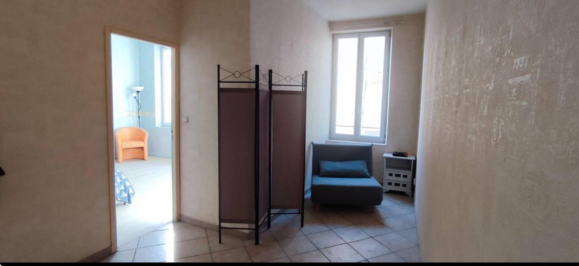 Appartement Duplex Spacieux En Hypercentre Avec Garage Prive Agen