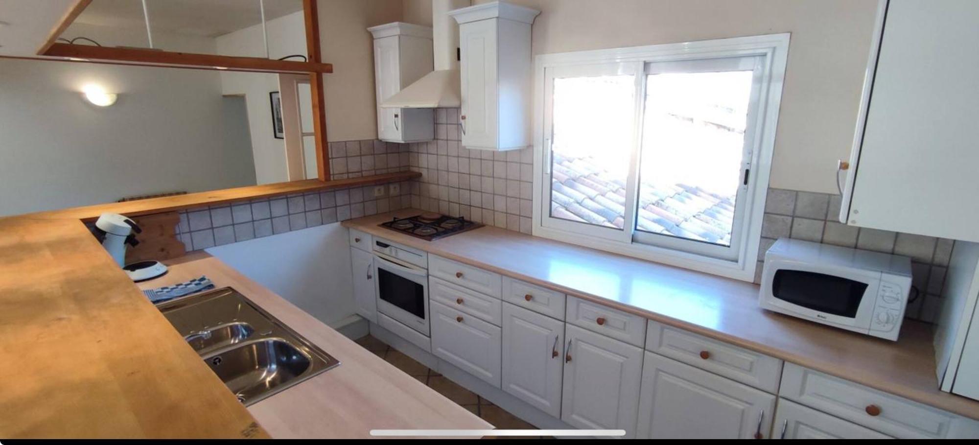 Duplex Spacieux En Hypercentre Avec Garage Prive * Agen